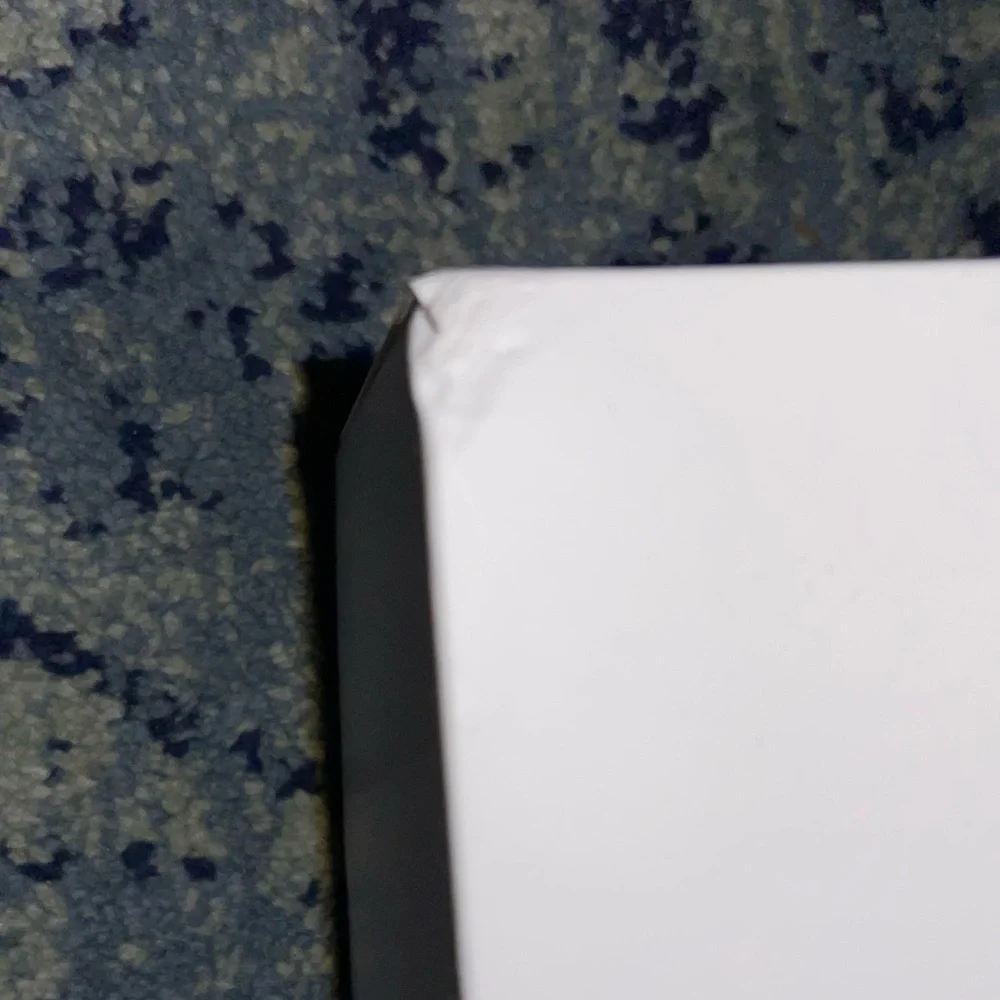 Empty iPad Box 2/$10